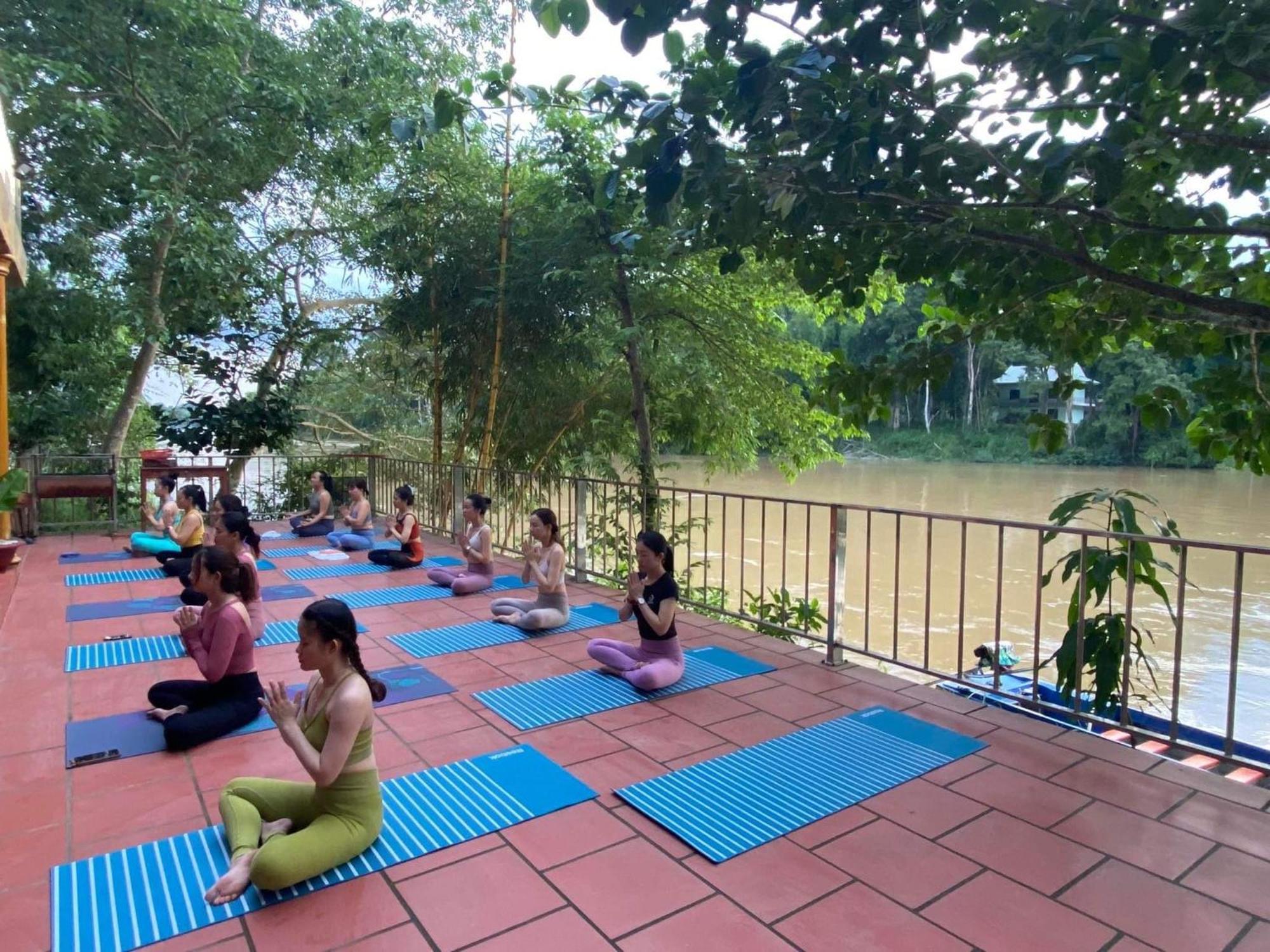 Cát Tiên Riverside Extérieur photo